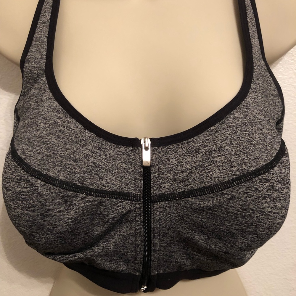 Victoria secret sports bra 36DDD
